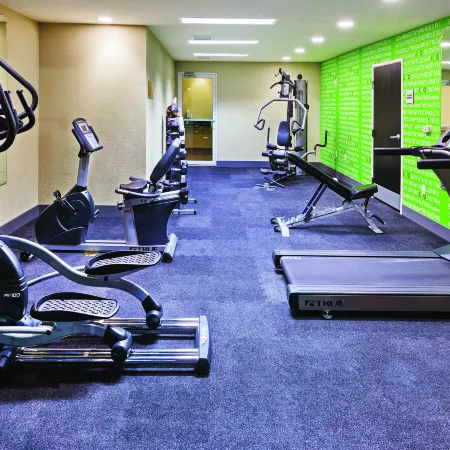 La Quinta Inn & Suites by Wyndham Dallas - Las Colinas