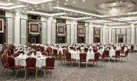 Starlight Resort Hotel