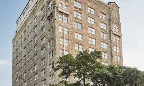 Pontchartrain Hotel St. Charles Avenue