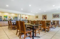 Quality Inn & Suites Vacaville - breakfast