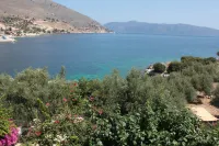 Ballas Apartments Hotel di Sami
