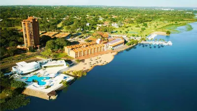 Resort Yacht Y Golf Club Paraguayo