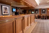 Village Hotel Cardiff - bar