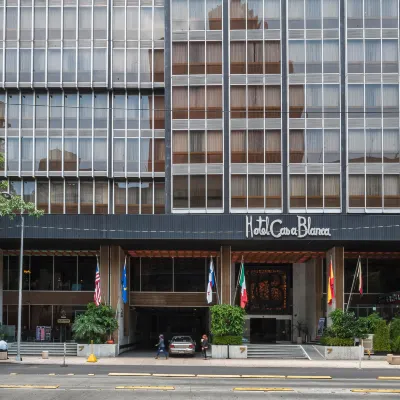 Hotel Casa Blanca โรงแรมใกล้อนุสาวรีย์แห่งการปฏิวัติ เม็กซิโกซิตี้