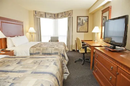 Quality Inn & Suites Bay Front