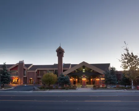 亞羅公園城希爾頓逸林酒店 帕克城酒店