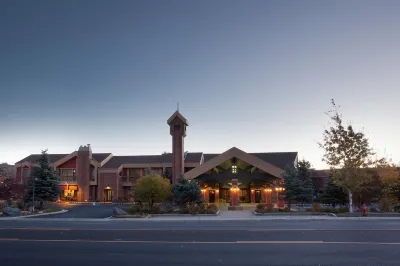 DoubleTree by Hilton Park City - the Yarrow Các khách sạn gần Kimball Art Center