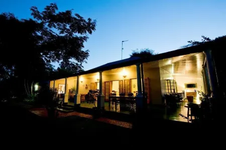 York Lodge Отели в г. Хараре