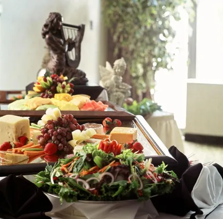 Embassy Suites by Hilton Toronto Airport