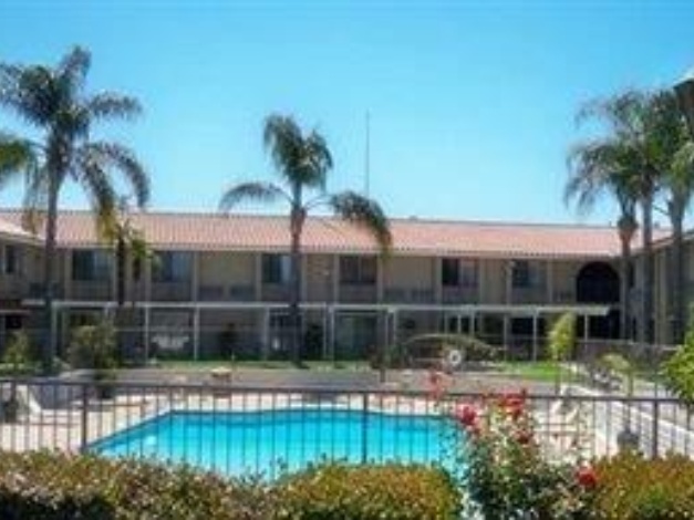 Motel 6 Anaheim Hills