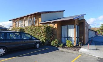 Totara Lodge