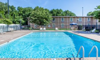 Quality Inn Ledgewood