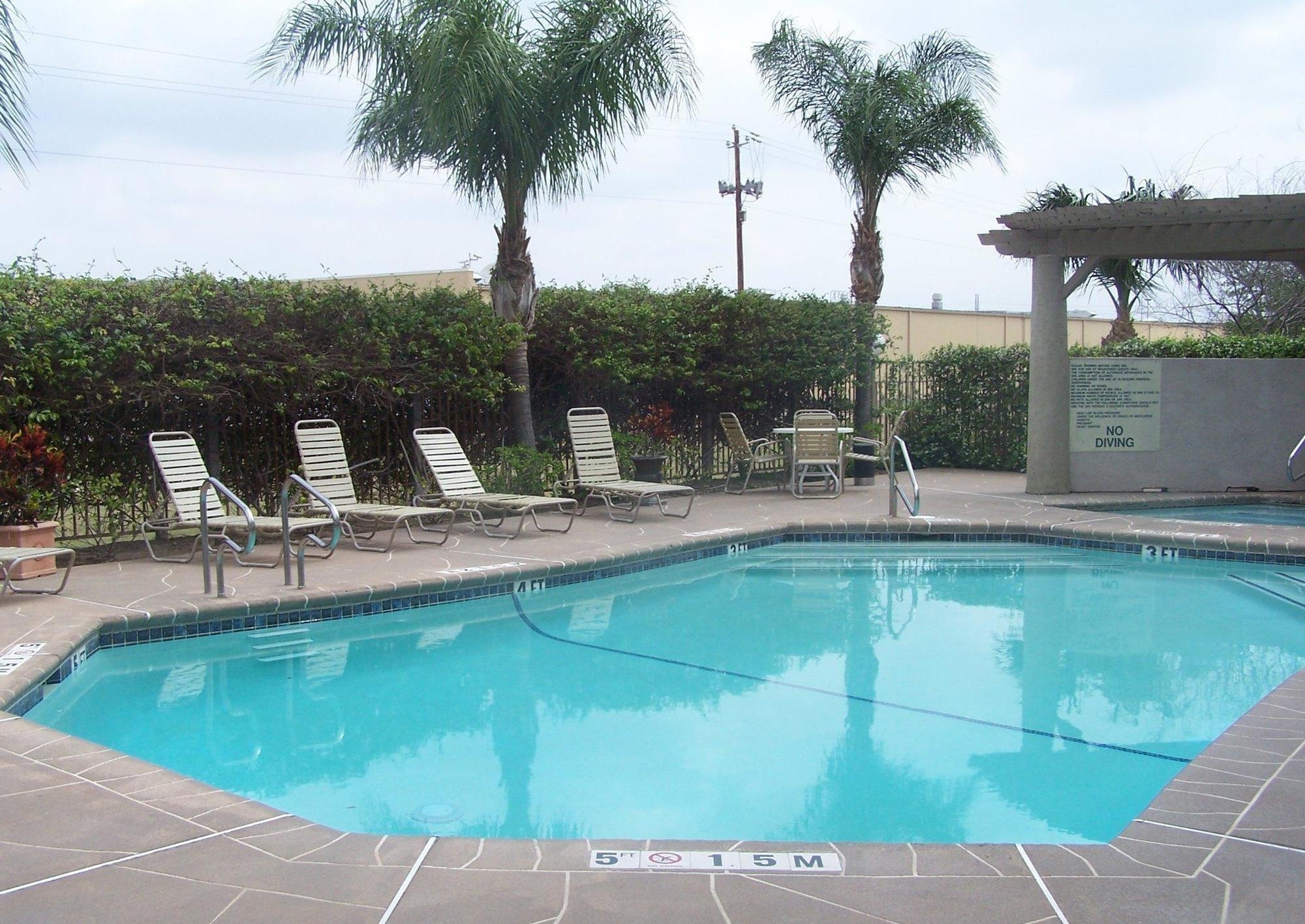 Holiday Inn Express Hotel & Suites Mission-McAllen Area, an Ihg Hotel