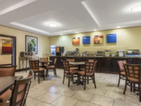 Comfort Inn & Suites Scott-West Lafayette Hoteles en Scott