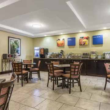 Comfort Inn & Suites Scott-West Lafayette