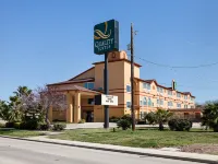 Quality Suites San Antonio Brooks City Base Hotels near Mission Espada