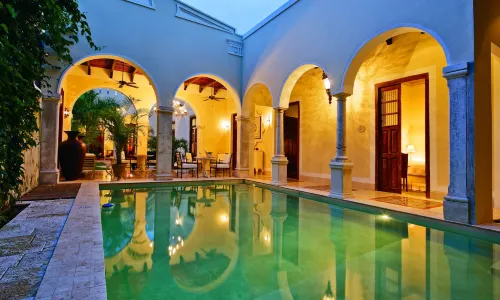 Casa Lecanda Boutique Hotel