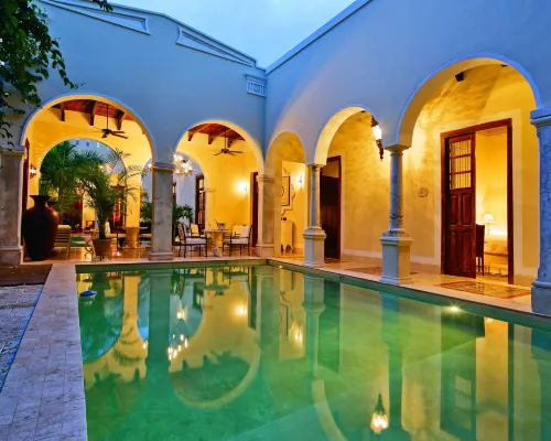 Casa Lecanda Boutique Hotel Hotels near Montejo Avenue