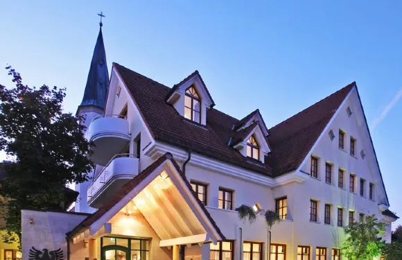 阿德爾餐廳酒店