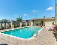Sleep Inn & Suites Tyler South - Pools