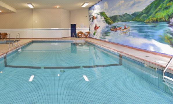 Prestige Lakeside Resort, BW Premier Collection