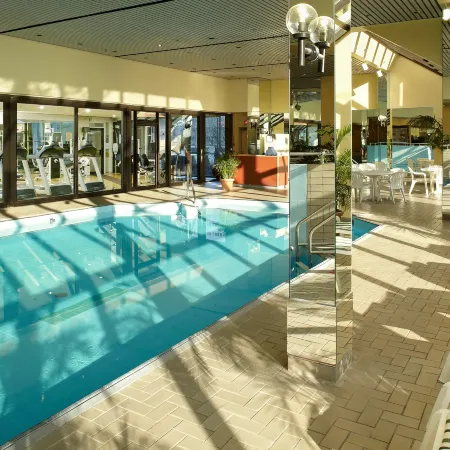 Montreal Marriott Chateau Champlain