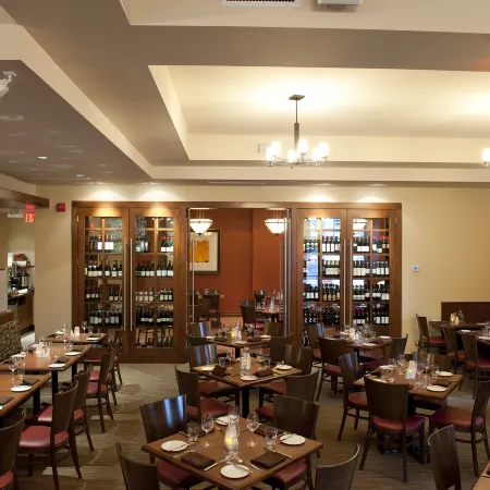 Lord Elgin Hotel