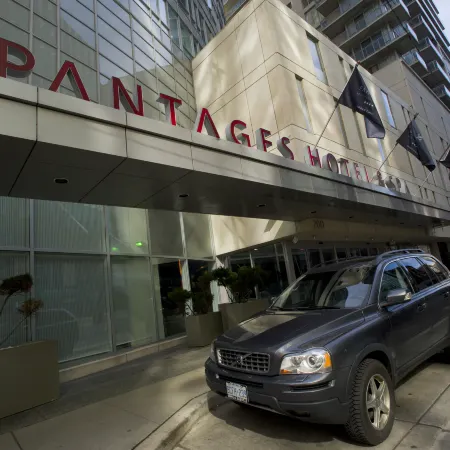 Pantages Hotel Toronto Centre