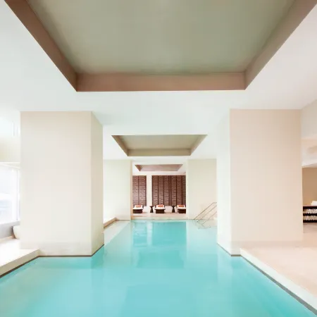 The Ritz-Carlton, Toronto