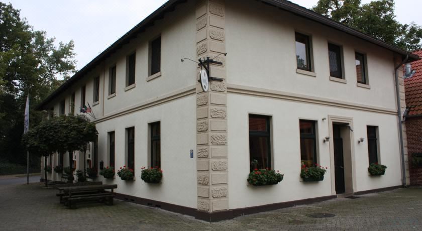 SKY Hotel Cloppenburg - Housity