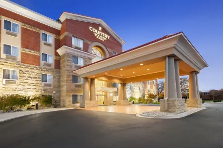 Country Inn & Suites by Radisson, Dearborn, MI