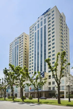 Somerset Hoa Binh Hanoi Отели рядом с достопримечательностью «Hanoi University of Science and Technology»