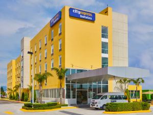 City Express by Marriott Toluca