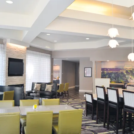 La Quinta Inn & Suites by Wyndham Dallas Plano West