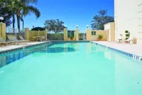 La Quinta Inn & Suites by Wyndham Naples East (I-75) Hotels in Lely Resort