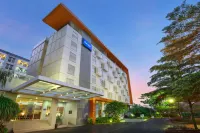 Kyriad Hotel Airport Jakarta Hotel dekat Tugu Adipura Kota Tangerang