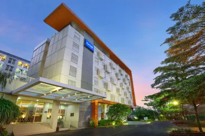 Kyriad Hotel Airport Jakarta Hotels in Sukarasa