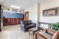Quality Inn Adairsville-Calhoun South Hotels in Adairsville