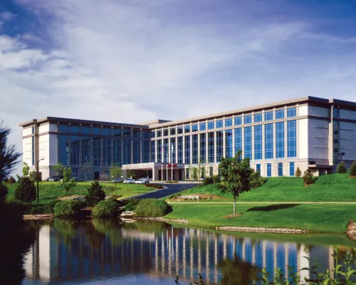 Milwaukee Marriott West Hotels in Pewaukee
