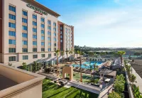 Courtyard by Marriott Irvine Spectrum Hotel berhampiran St. Paul's Greek Orthodox Church