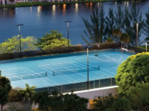 Hilton Miami Airport Blue Lagoon Hotels in Miami