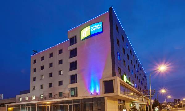 Holiday Inn Express Lisbon - Alfragide by IHG