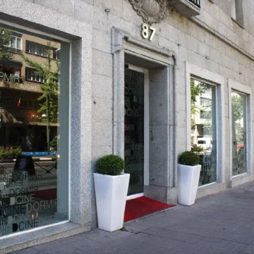 Dormirdcine Hotels near Iglesia de Nuestra Senora de la Concepcion