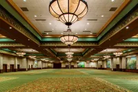 Chateau on the Lake Resort Spa and Convention Center