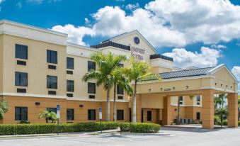 Comfort Suites Vero Beach I-95