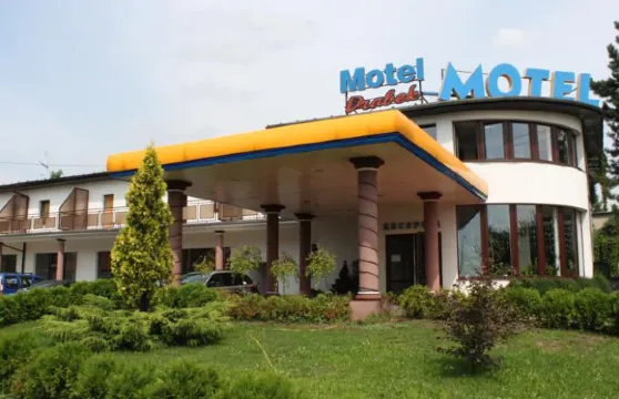 德拉貝克汽車旅館