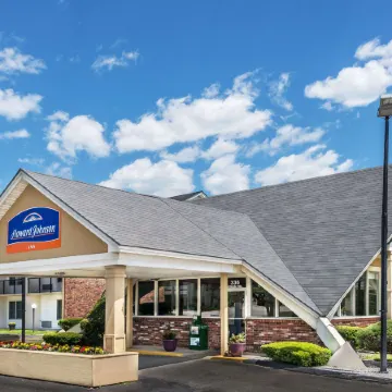 Howard Johnson by Wyndham Bangor