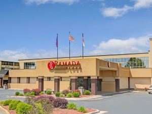 Ramada Plaza by Wyndham Charlotte/South End Airport