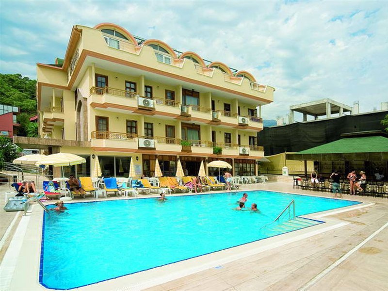 Grand Lukullus Hotel - All Inclusive