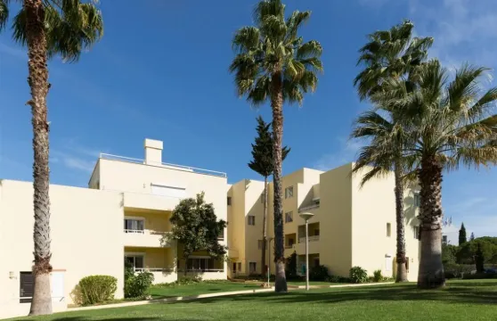 巴赫克毛拉貝綠洲村和體育做拉戈酒店